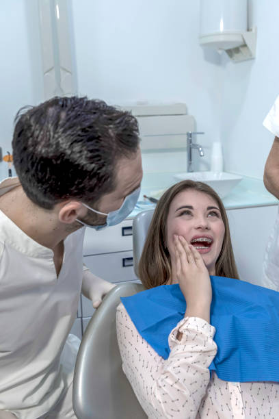Best Emergency Dental Extractions in Diand, MO